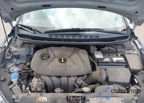 2016 Hyundai Elantra Value Edition z USA, uszkodzony, nr VIN 5NPDH4AE6GH774052